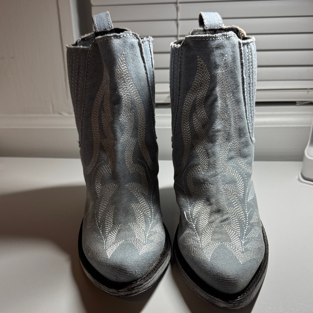 LIBERTY Black Silver Patterned Ankle Boots